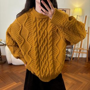 Belknt-Solid Thickened Pullover Knitted Top for Women-Loose Round neck Deceitful Flower Sweater Coat Knitwear,  Big Size Outfit